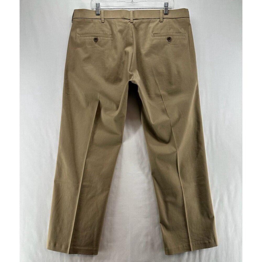 Haggar Pants Mens Sz 38x30 Chino Straight Fit Flat Front Twill Cotton Tan Brown - Picture 2 of 10